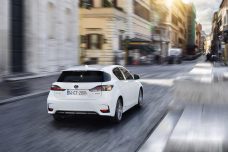 lexus-ct-200h-0012