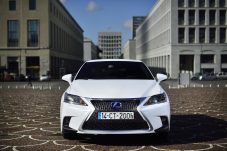 lexus-ct-200h-0017