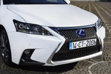 lexus-ct-200h-0020