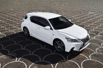 lexus-ct-200h-0024