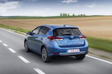 toyota-auris-hybride-0016