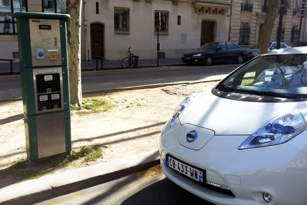 La mise en place de bornes de recharge pour les salariés d’une entreprise