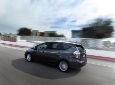 PRIUS_PLUS_DYN_04_DPL_2012