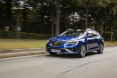 RENAULT MEGANE IV ESTATE E-TECH PLUG-IN (KFB PHEV)