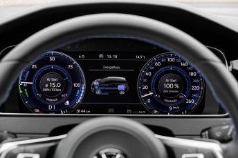 vw-golf-gte-2017-0021