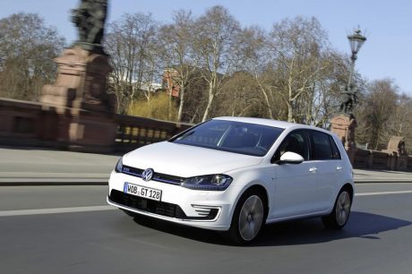 vw-golf-gte-photo-0001