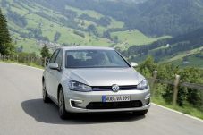 vw-golf-gte-photo-0002