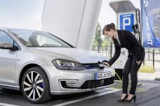 vw-golf-gte-photo-0005