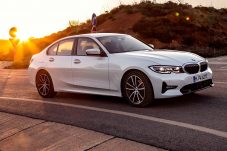 BMW Série 3 330e Berline 2019 02