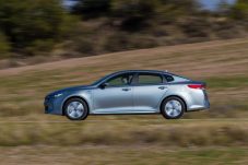 kia-optima-hybride-rechargeable-europe-0003
