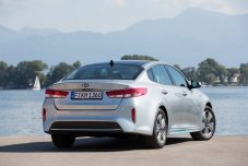 kia-optima-phev-france-0003