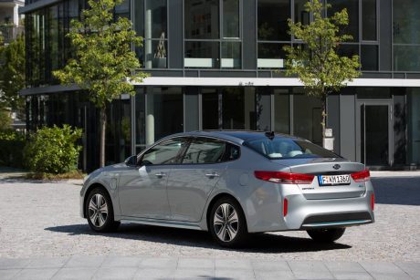 kia-optima-phev-france-0005
