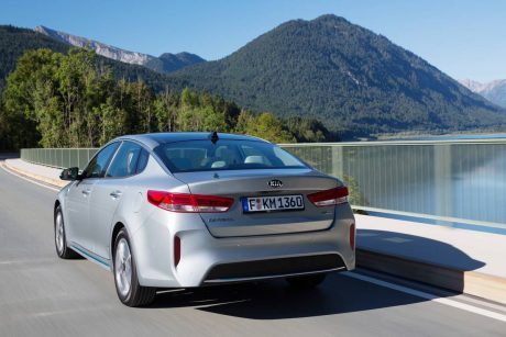 kia-optima-phev-france-0012