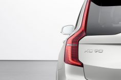 The New Volvo XC90 Inscription T8 Twin Engine in Birch Light Metallic