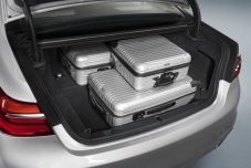 BMW 740e iPerformance - Le coffre