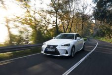 lexus-is-300h-2017-0027