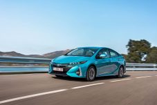 toyota-prius-vhr-0011