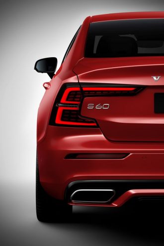 New Volvo S60 R-Design exterior