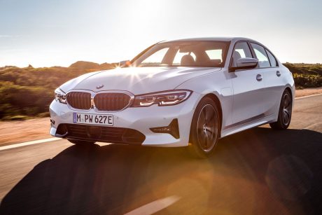 bmw-330e-2019-avant