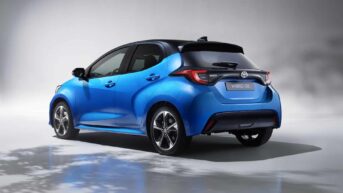 Toyota Yaris hybride 130 ch 4