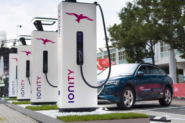 Charge rapide réseau Ionity : ce que vous devez savoir