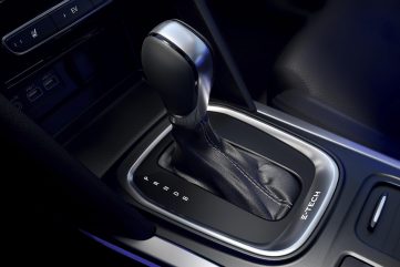 La Megane hybride rechargeable est équipée d'une boite de vitesses automatique