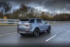 Land-Rover-Discovery-Sport-P300e-2020-06