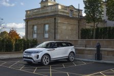 Range-Rover-Evoque-P300e-2020-04