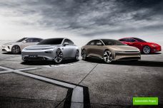 Nio-ET7-Xpeng-P7-Lucid-Air-Tesla-Model-S