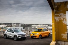 twingo-ze-vs-dacia-spring0001