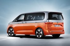 Volkswagen-Multivan-T7-eHybrid-02