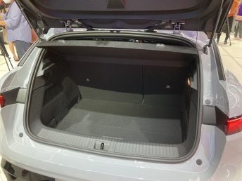 renault-megane-electrique-iaa-munich-0025