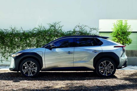 Toyota-bZ4X-Electrique-04