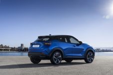 Nissan launches JUKE Hybrid in Europe
