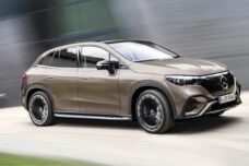 Mercedes EQE SUV 5
