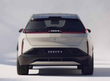 2023_Zeekr-X_03
