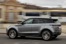 Comparo_RangeRoverEvoque_PHEV_Flexfuel (48)
