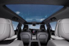 L'Espace est disponible en configuration 5 ou 7 places