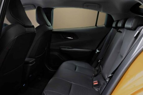 A l'arrière, la Prius pourra recevoir 3 passagers