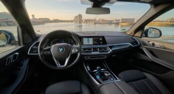 BMW-iX5-18