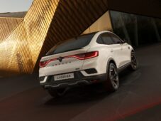 Renault Arkana 2023